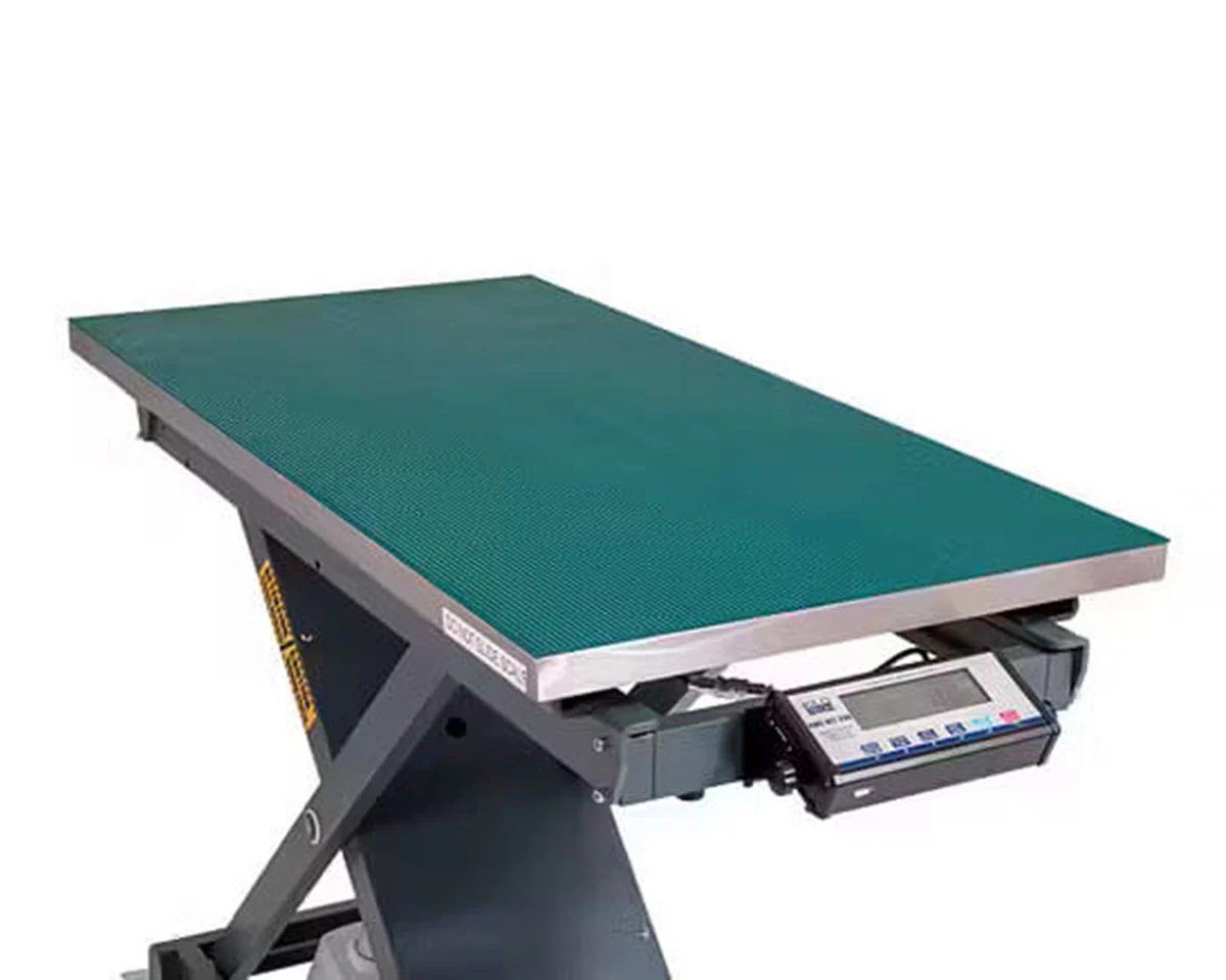 DRE Vet Scissor Veterinary Table with Built-In Scale - Image 4