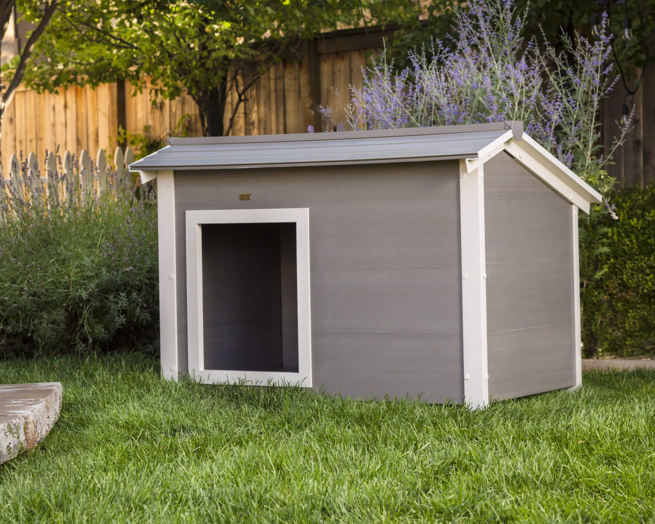 New Age Pet ThermoCore Super Insulated Dog House - Image 13