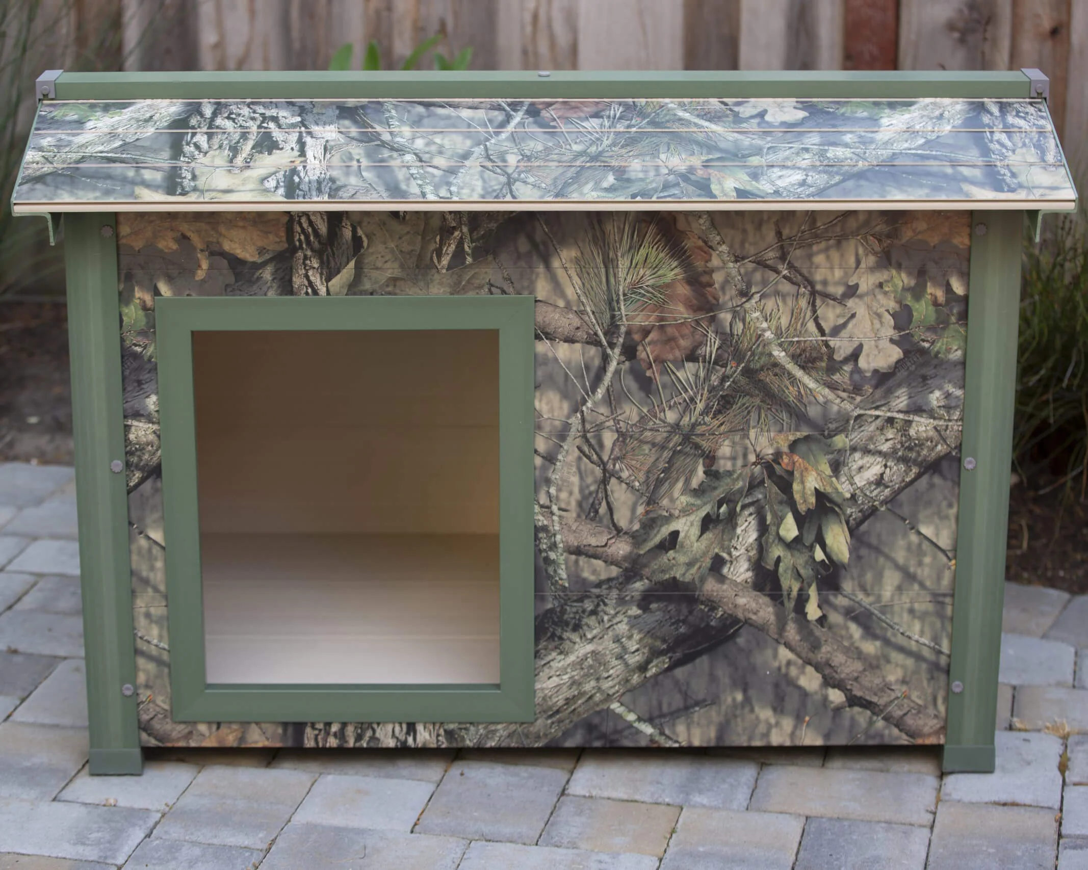 New Age Pet ThermoCore Super Insulated Dog House - Image 27