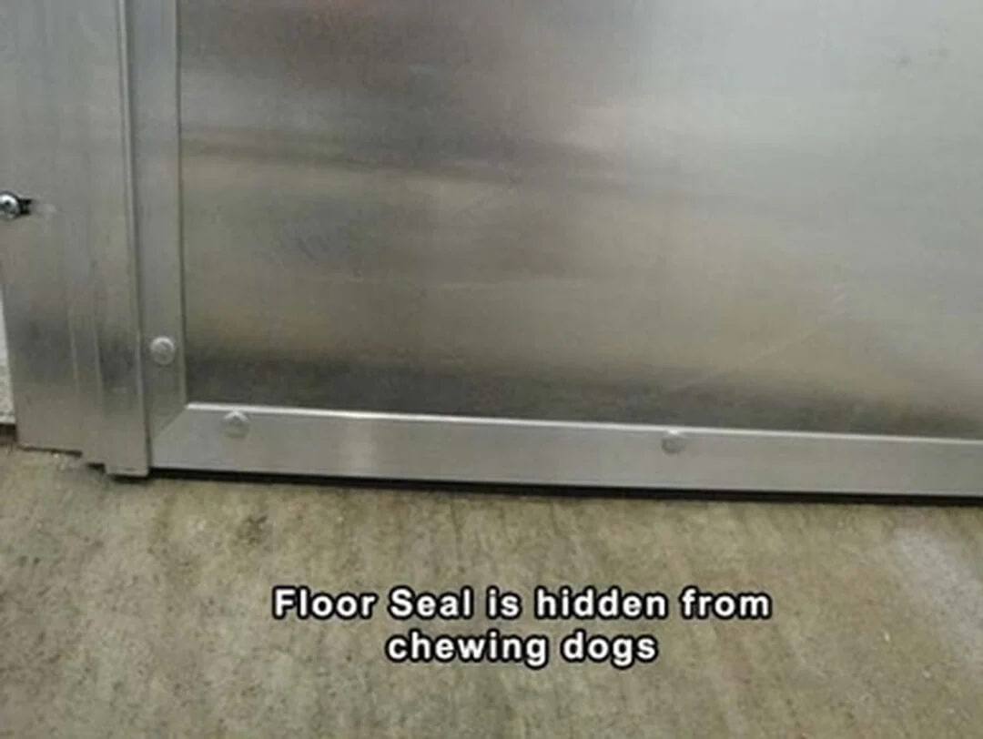 Security Boss Kennel Clad Premium Insulated Guillotine Kennel Door - Image 5