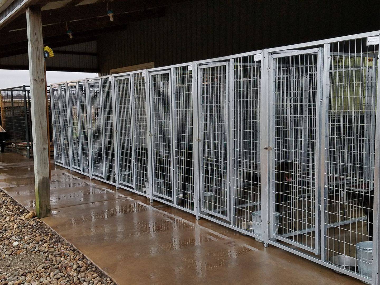 TK Products Enclosed Multi-Dog Kennel | Freestanding Indoor & Outdoor Runs - Image 7